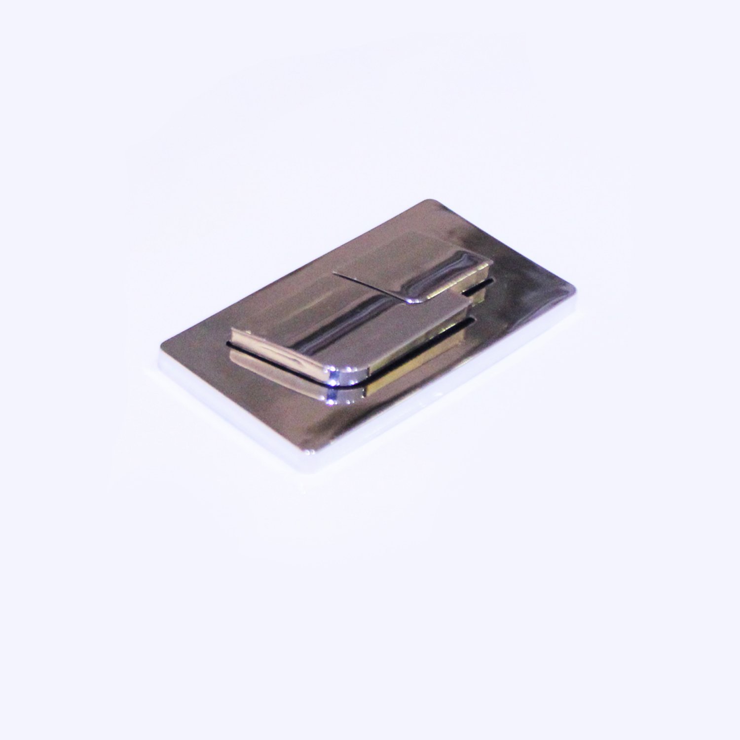 Hudson Push Button